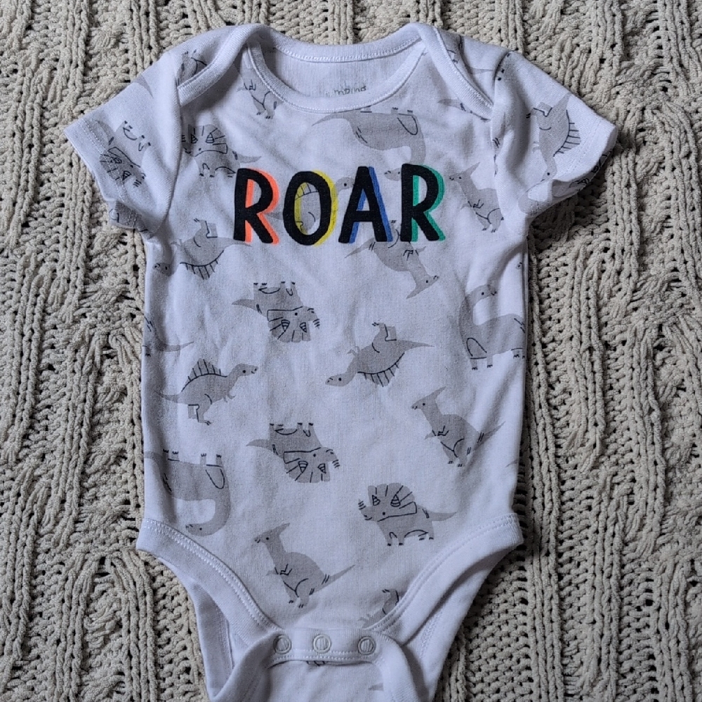 💥 Jumping Beans 6mo Bodysuit
